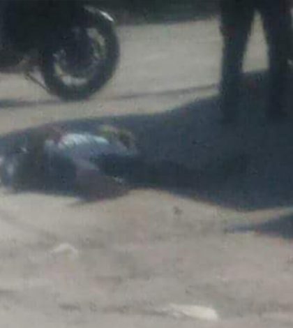 Motociclistas ejecutan un hombre, en Villa Alborada