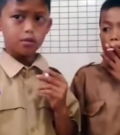 Primaria castiga a niños obligándolos a fumar una cajetilla de cigarros