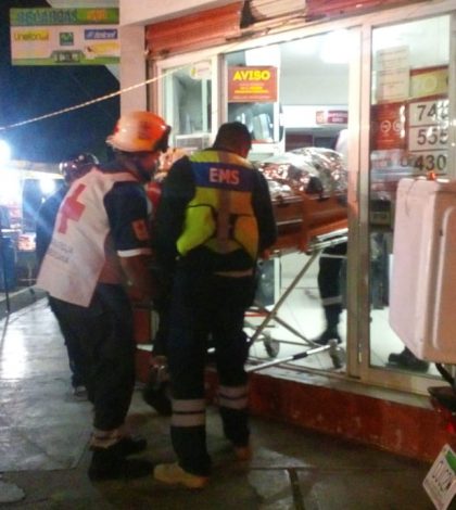 Racha de accidentes en SLP; un atropellado, se desploma elevador y choca camión urbano (FOTOGALERÍA)