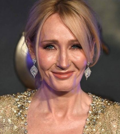J.K. Rowling denuncia a su ayudante por robo y estafa