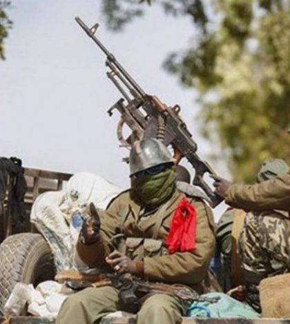 Mueren dos soldados y seis hombres armados en un enfrentamiento en Mali