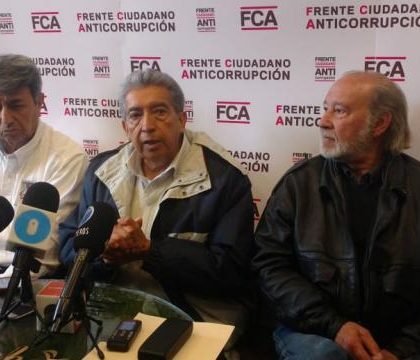 Exigen destituir a Mario   García en el CONALEP