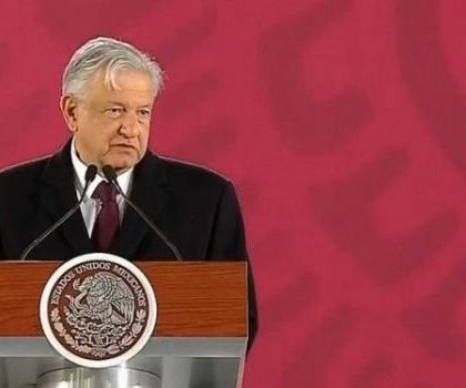 El que se aflige, afloja, y no nos vamos a afligir: López Obrador