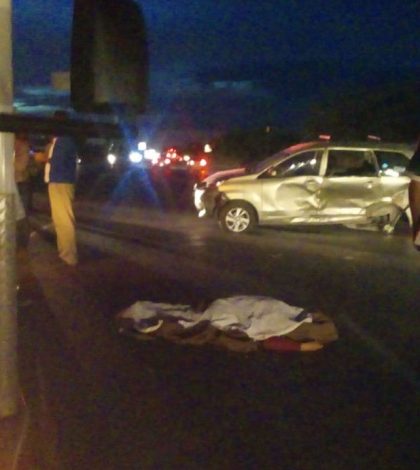 Choque en carretera a Rioverde deja  una mujer muerta y otra lesionada
