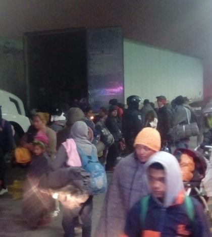 Parten migrantes centroamericanos rumbo a Matehuala (FOTOS)