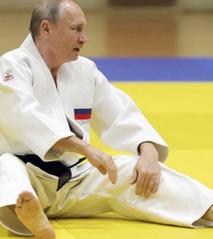 #Video: Putin se lesiona un dedo en un combate de judo