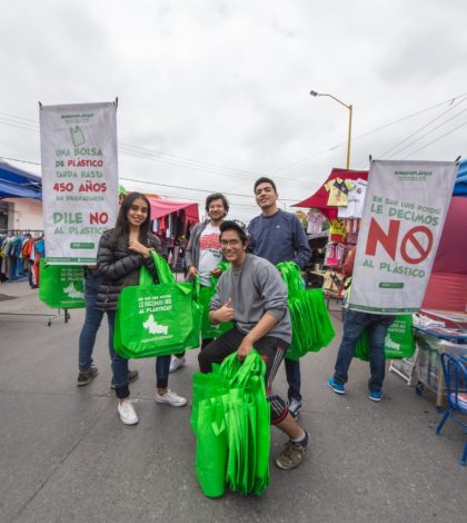 SLP prohíbe la entrega de bolsas y popotes de plástico en comercios y restaurantes