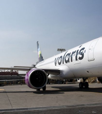 Volaris evacúa a pasajeros de su vuelo CDMX-Mérida por falsa alarma de bomba