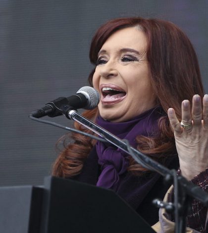 Corte de Argentina confirma orden de detencion contra Cristina Fernández