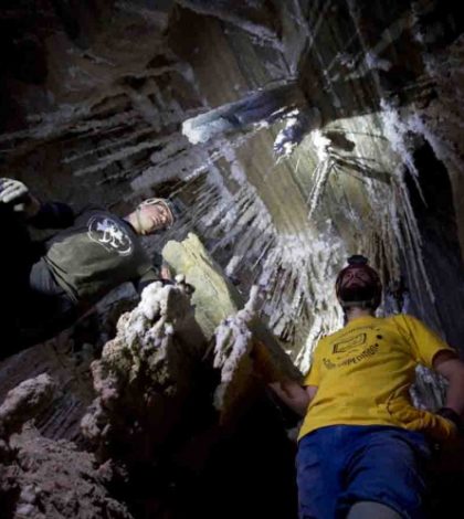 Descubren en Israel mayor cueva de sal del mundo