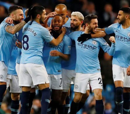 Manchester City se aferra  al líderato de la Premier