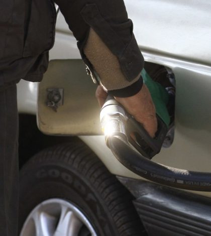 Litro de gasolina Magna será 1.50 pesos más barato desde el 30 de marzo