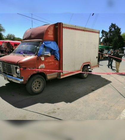 Comerciante fallece a bordo de camioneta