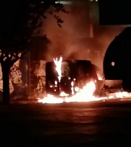 Bomberos atienden tres emergencias durante la noche y madrugada