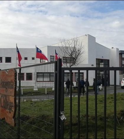 Adolescente dispara contra un compañero en escuela de Chile