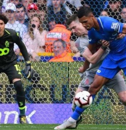 Standard y Ochoa  aseguran Europa League  pese a empate vs Genk