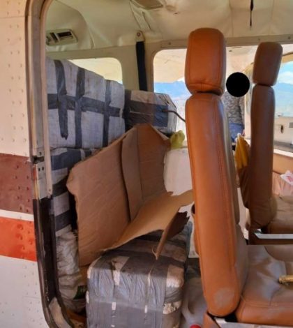Asegura Sedena avioneta con 280 kilos de cocaína