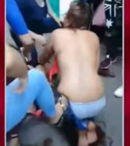 #Video: Desnudan y golpean a presuntas ladronas en Chiapas