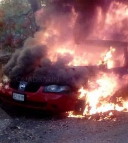 Incendian auto usado por comando que baleó a custodias