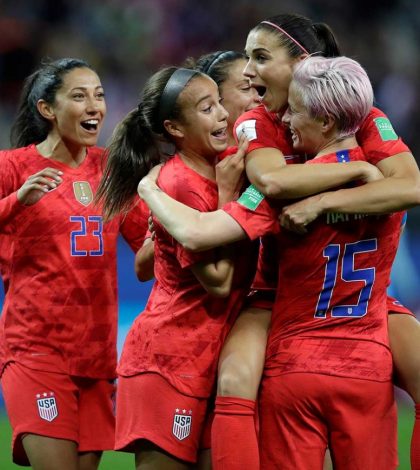 Estados Unidos se da un festín de goles en el Mundial Femenil