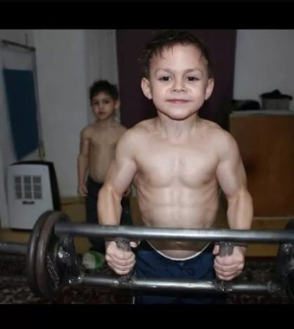 El niño más fuerte del mundo tendrá problemas en su desarrollo muscular