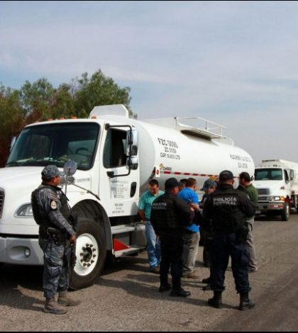 Sentencian a dos por huachicoleo en Jalisco