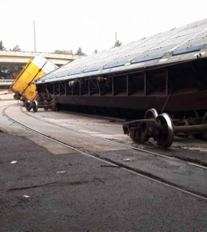 Se descarrila Tren de Toluca a la altura de Paseo Tollocan