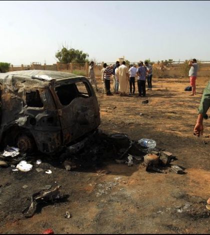 Mueren cuatro personas tras  explosiones de coches bomba en Libia