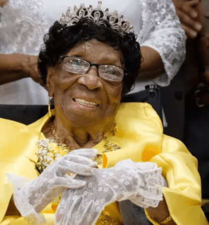 Mujer más LONGEVA del Mundo, cumplió 114 años