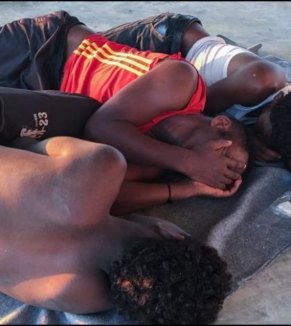 Naufragio en Libia deja 100 migrantes desaparecidos