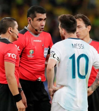 Messi arremete contra el arbitraje: Brasil manda en Conmebol