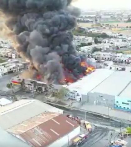 Controlan incendio en  bodega de químicos en  San Nicolás de la Garza, NL