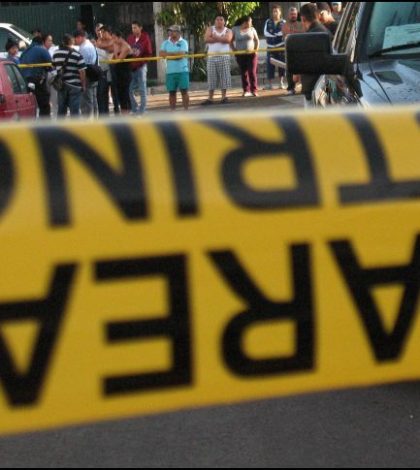 Policías confunden auto de  edil en Hidalgo y le disparan