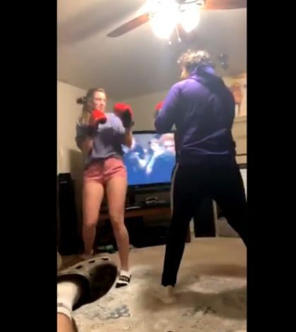 Cuando se te ocurre ponerte los guantes de box con tu novia (video)