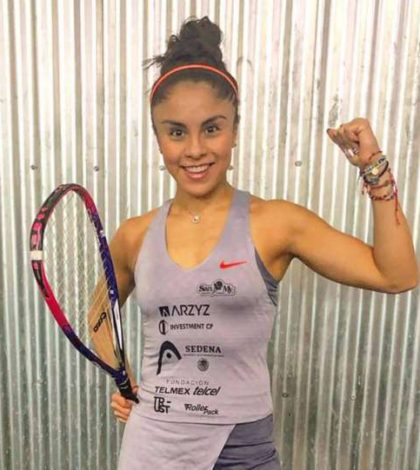 Paola Longoria por su título profesional número 101 en  el Raquetbol