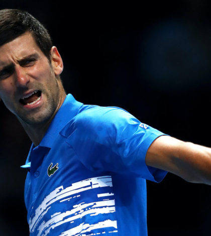 Djokovic pierde en las finales de la ATP, deberá ganar a Federer