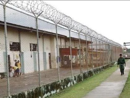 Mueren al menos 12  reos tras tiroteo en  una cárcel de Panamá