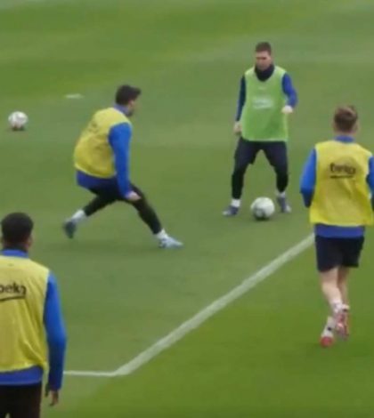 #Video Dos quiebres y al ángulo, así se luce Messi