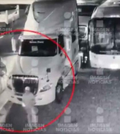 #Video: Roban 10 vehículos de agencia en Tlaquepaque