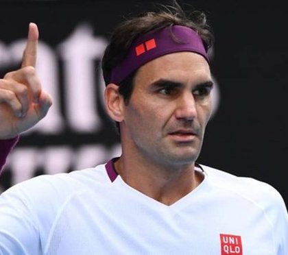 Federer salva siete bolas de partido y pasa a ‘semis’