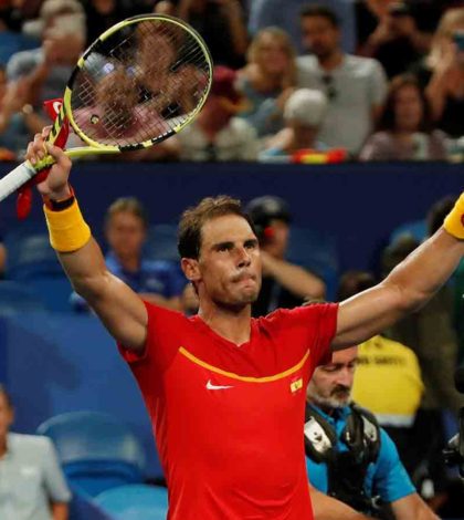 Nadal y Djokovic avanzan en la ATP Cup