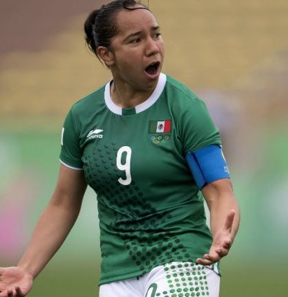 Charlyn corral explotó por no ser convocada con el tri