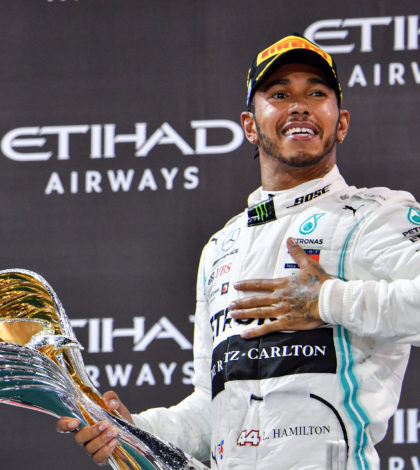Mercedes espera definir futuro de Lewis Hamilton en febrero