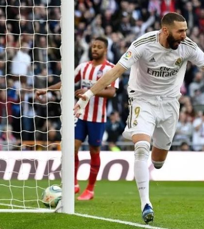 Con gol de Benzema, Real Madrid se impone al Atlético