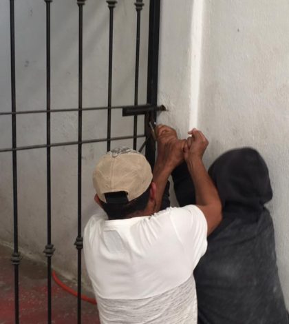 Vecinos intenaron linchar a policías en San Ciro
