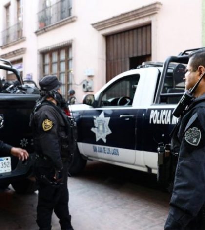 Encontraron auto robado en Villa de Reyes