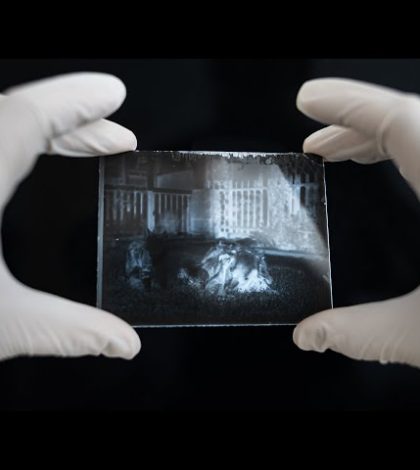 Revelan fotos halladas en «cápsula» de tiempo del siglo XIX