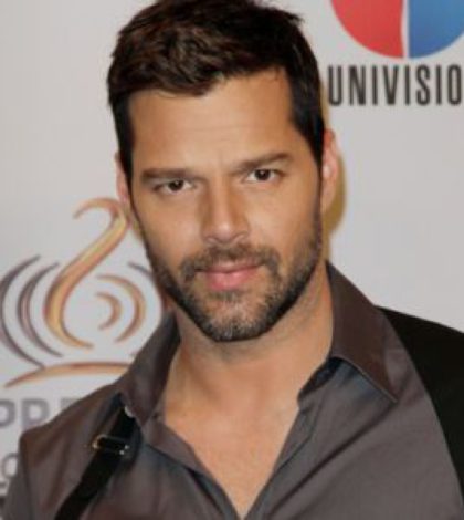 Inicia Ricky Martin luminoso tour en  México
