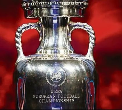 La UEFA pide garantizar que se realice la Euro 2020