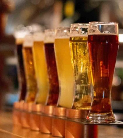 Mientras en México hay desabasto de cerveza, en Francia tiran millones de litros